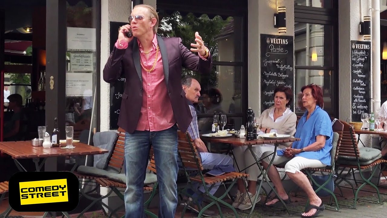 BRONCO, was macht der Maulwurf bei der Polizei?? | Comedystreet