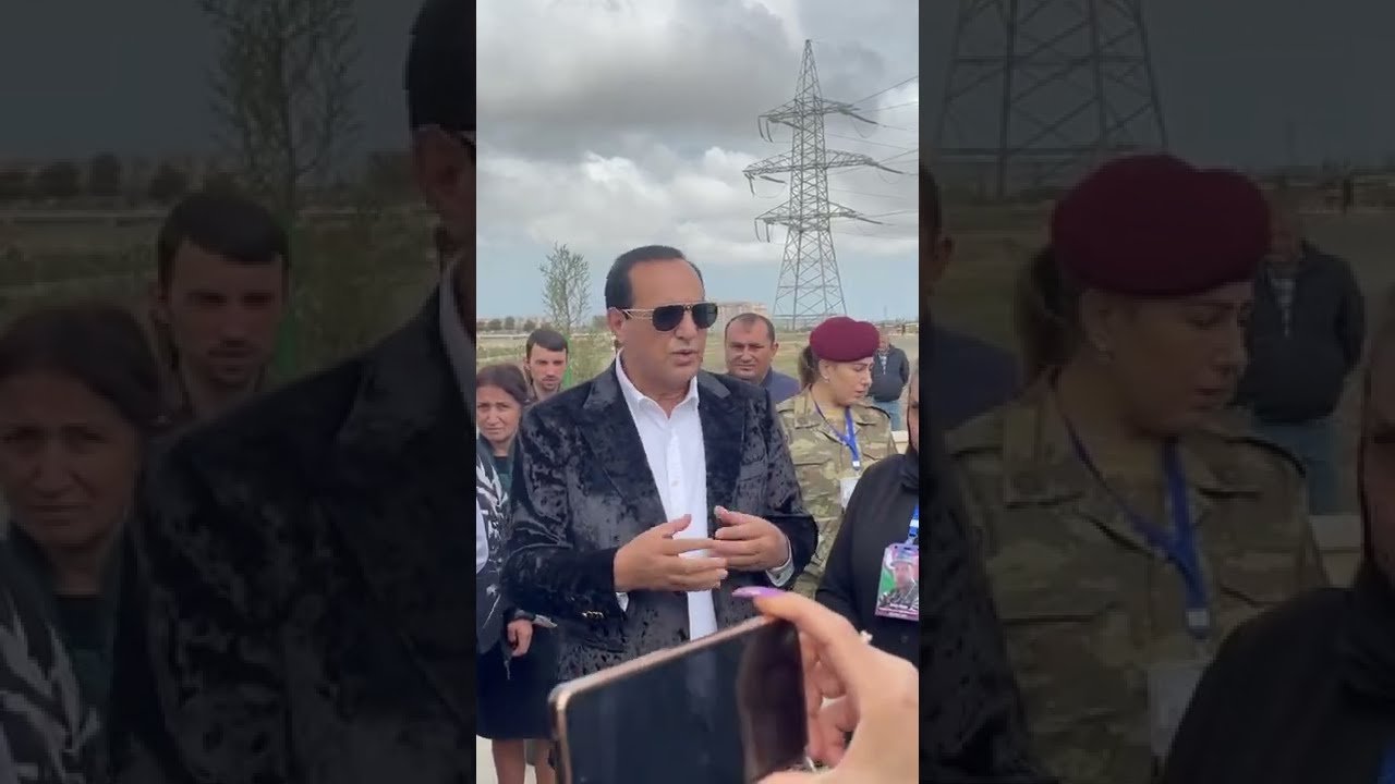 Manaf Ağayev Şəhid Saleh Əliyevin məzarını ziyarət etdi