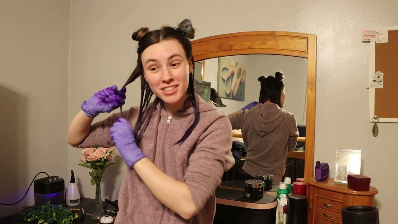 Refresh my ends feat. a very sassy ella - Liv B.