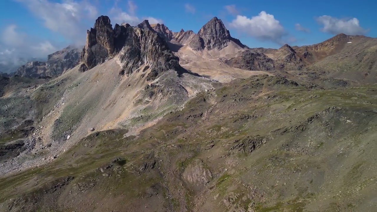 Col des Bataill&egrave;res : haute montagne entre Thabor et Cerces