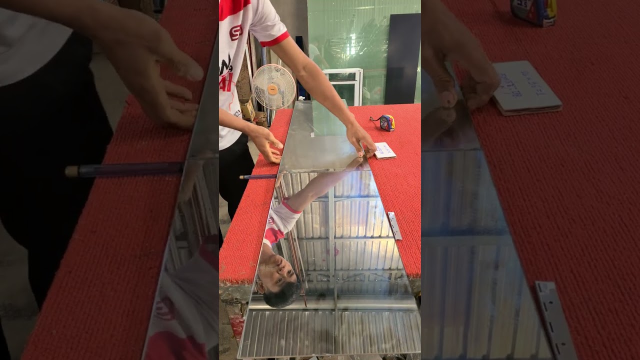 កញ្ចក់ឆ្លុះ