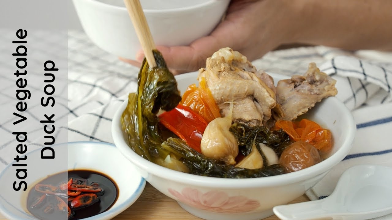 Discover Grandma's Timeless 1980s Duck and Salted Veggie Soup!