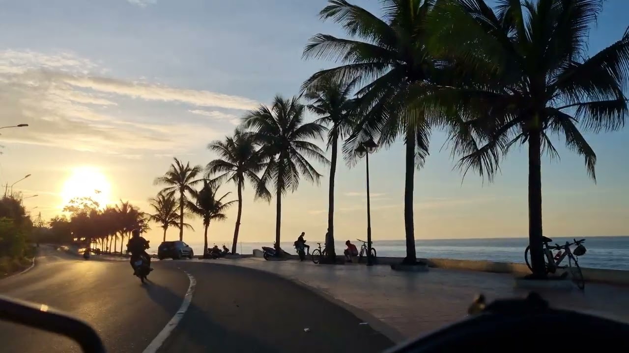 Quanh co từ Phan Thiết đến Mũi Né qua các khu du lịch Việt Nam