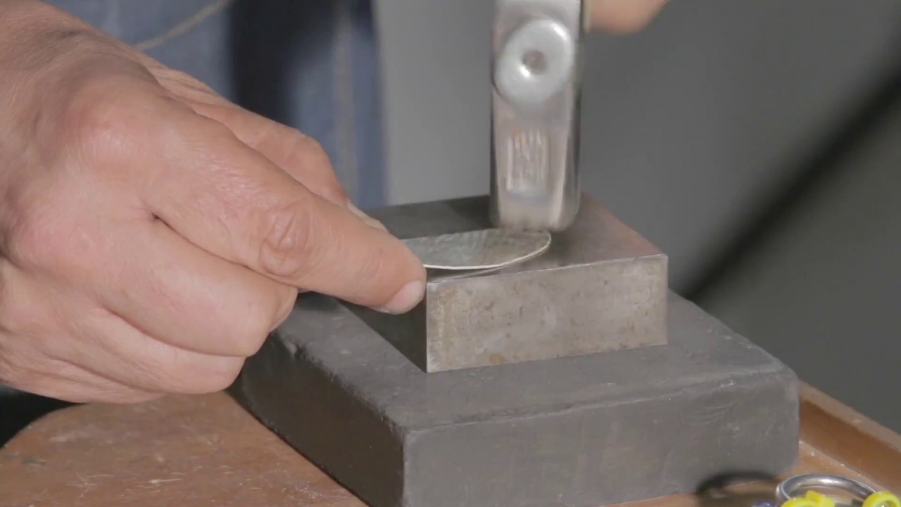 Anillo de dos metales