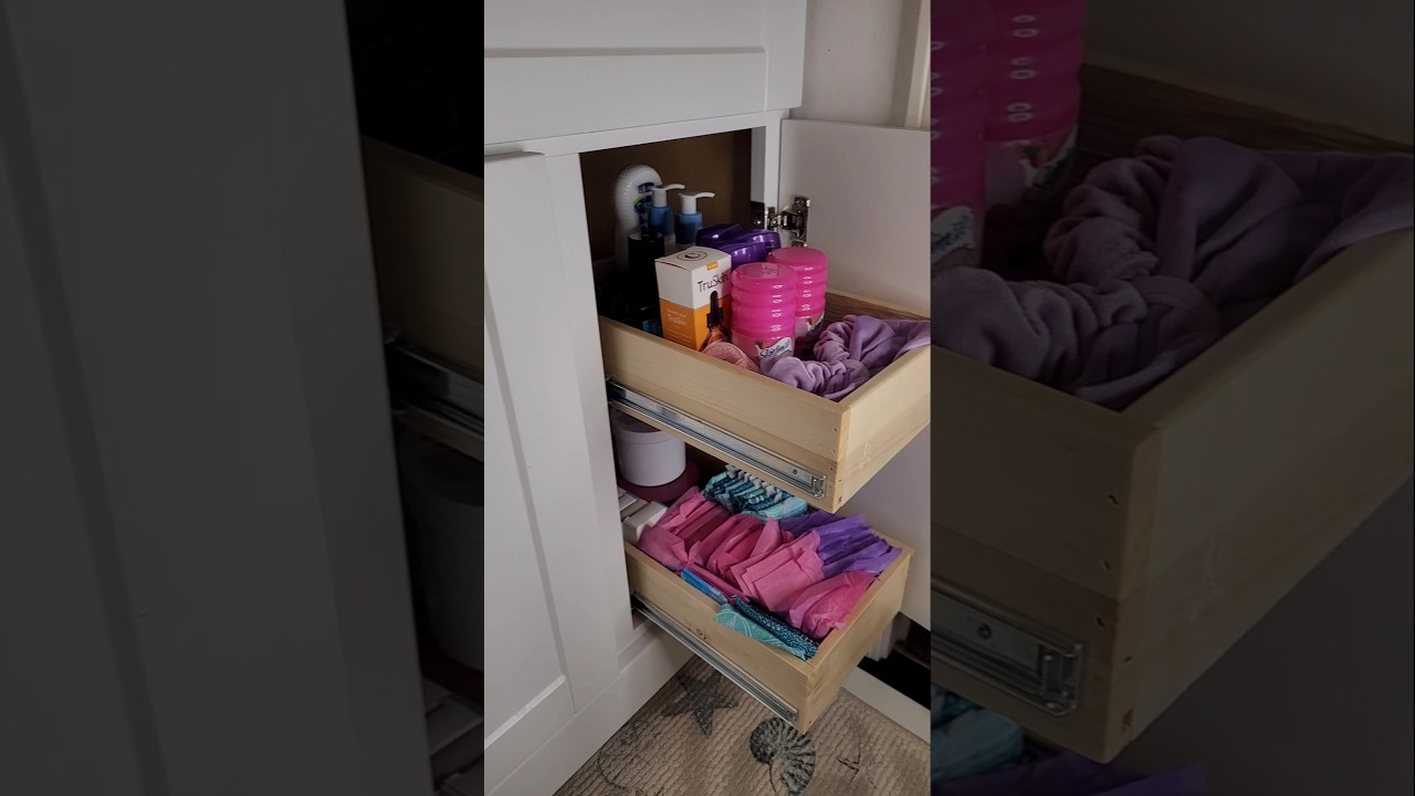 Under sink organization #organizing #cleaningmotivation #cleanwithme #bathroom #declutter