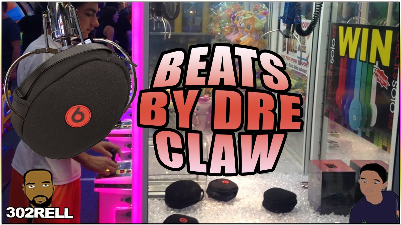 BEATS BY DRE HEADPHONES BOARDWALK ARCADE CLAW CRANE MACHINE