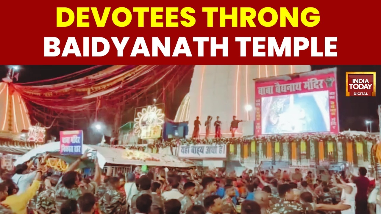 Kanwar Yatra 2026: Devotees Throng Baba Baidyanath Temple on Sawan Somwar | India Today | Nagpanchmi