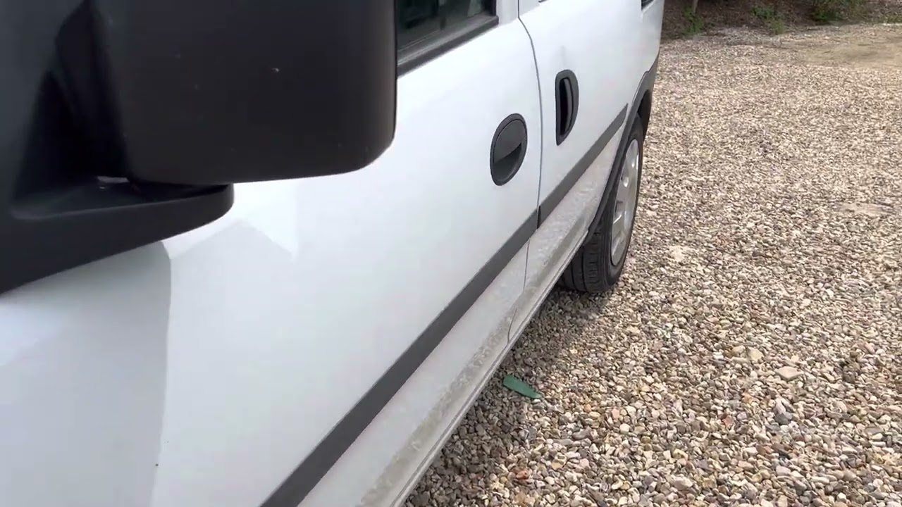 2005 Vauxhall Combo 1.7cdti Walkaround