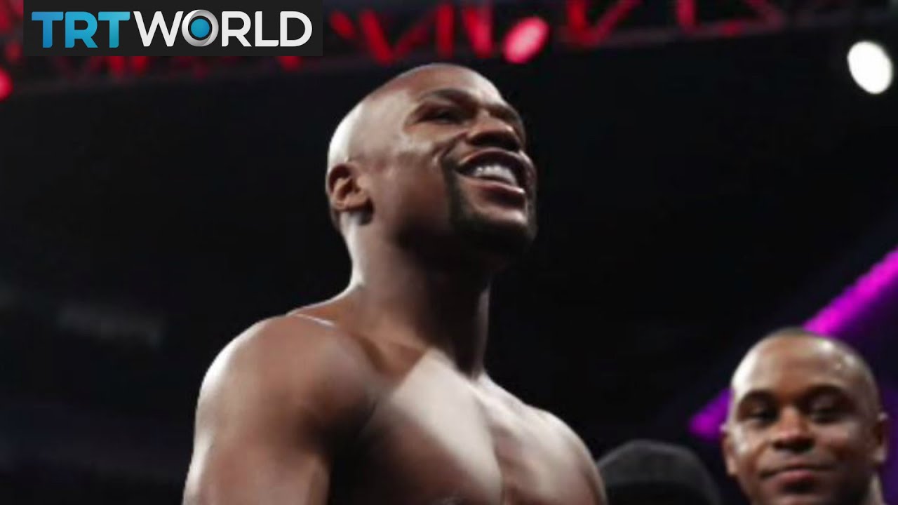 Mayweather v McGregor: Mayweather wins megafight against McGregor