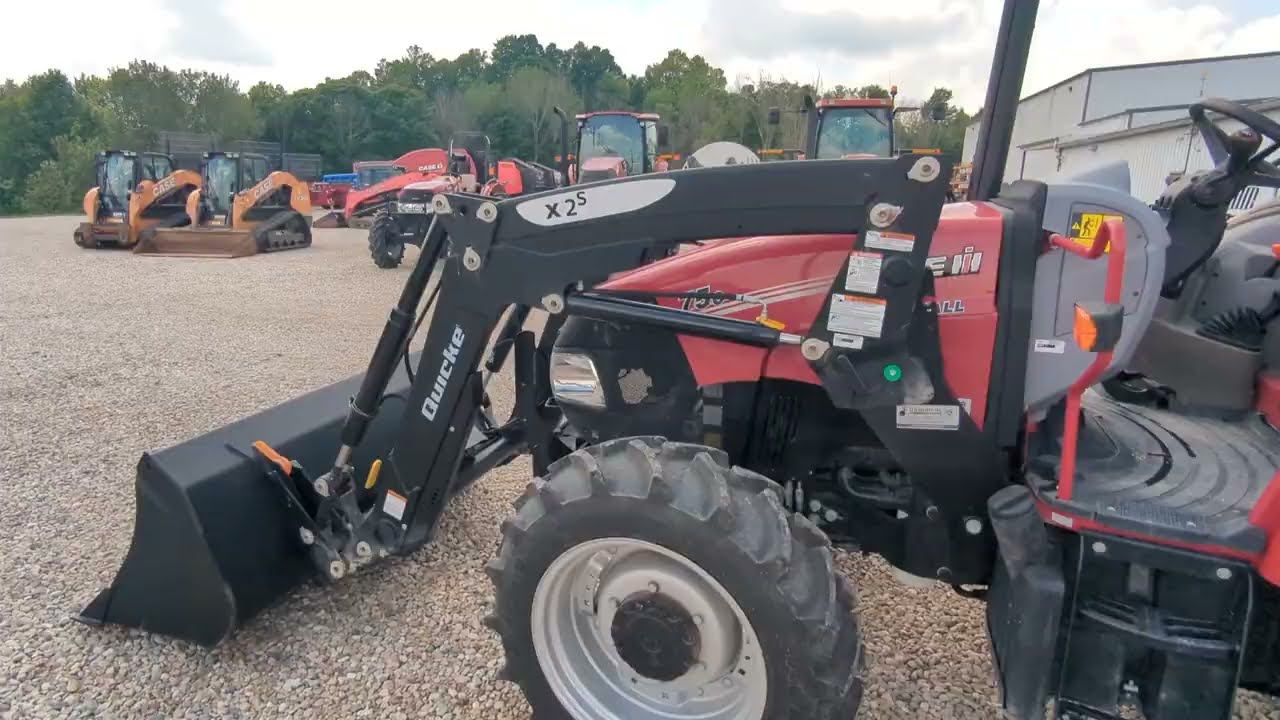 T03420 Case IH Farmall 75C Loader Tractor