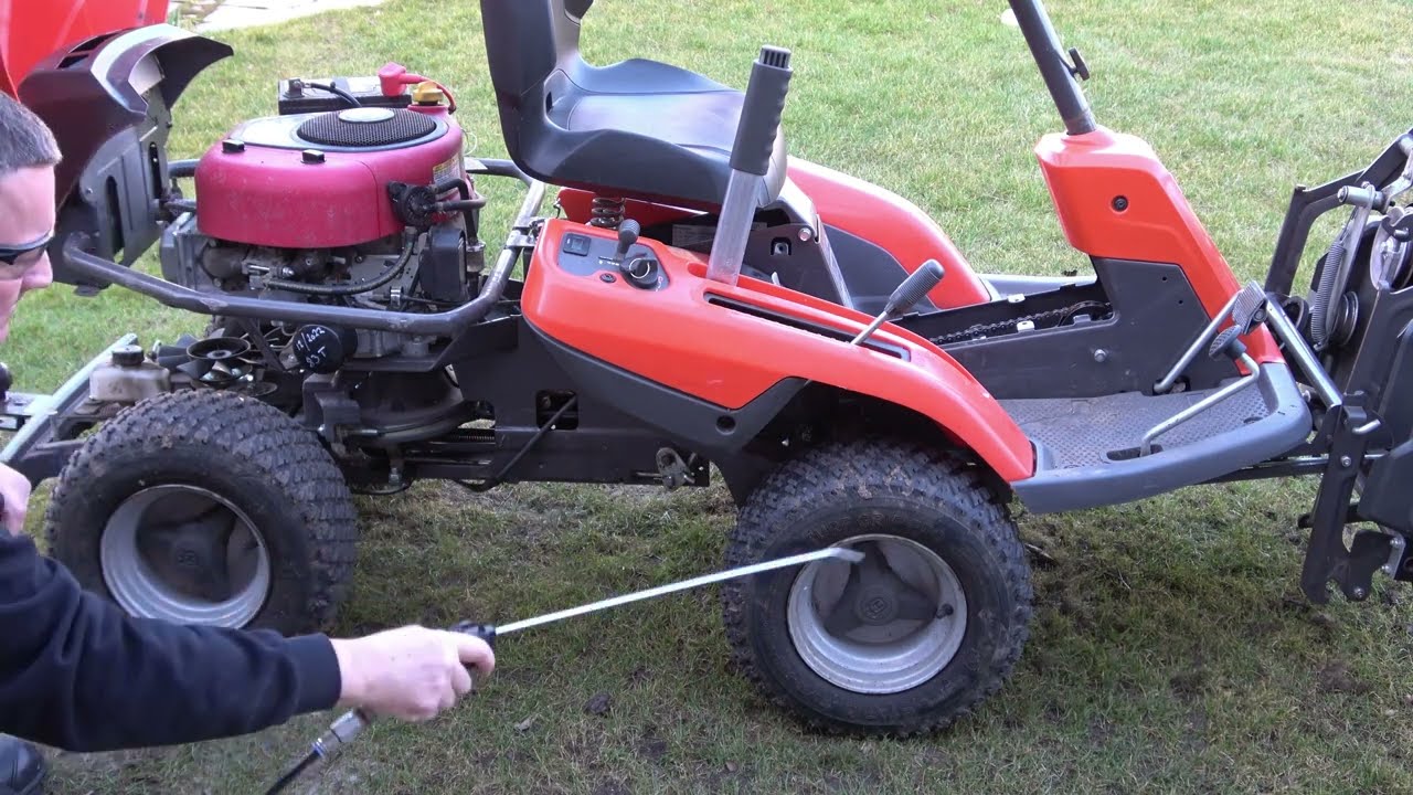 Husqvarna Rider 213C - årligt eftersyn