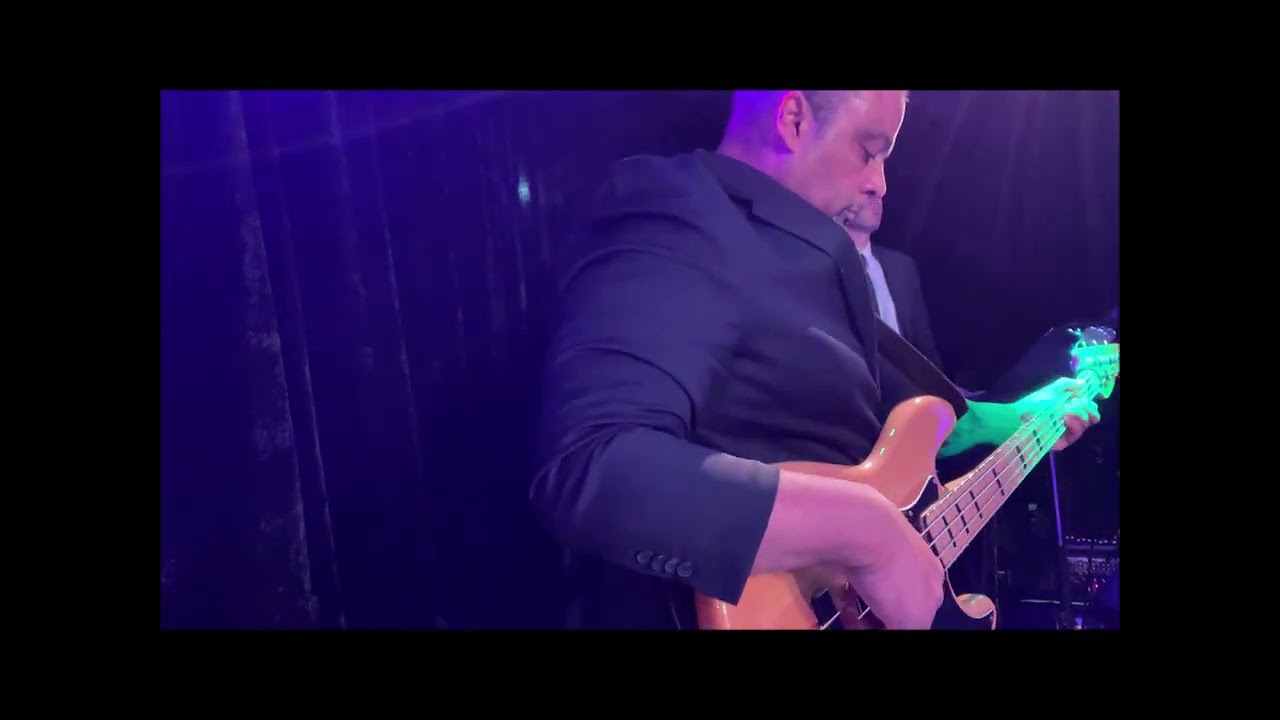 The Unexpected Twist: Live performance at a Las Vegas wedding!