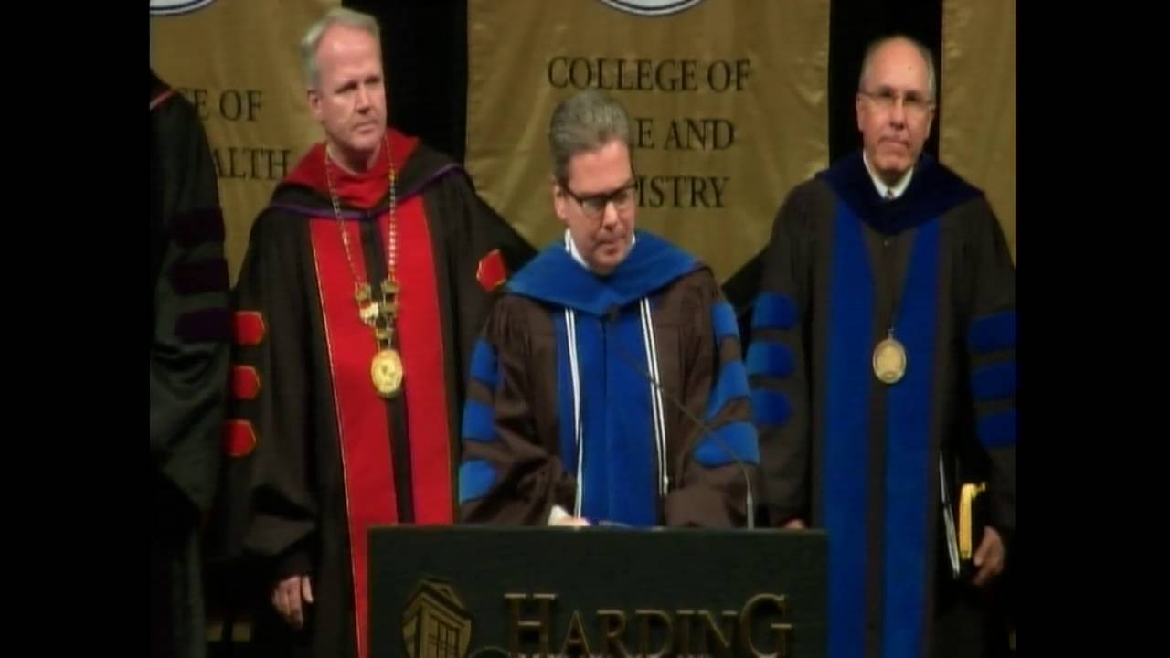 Harding sings The Lord Bless You And Keep You