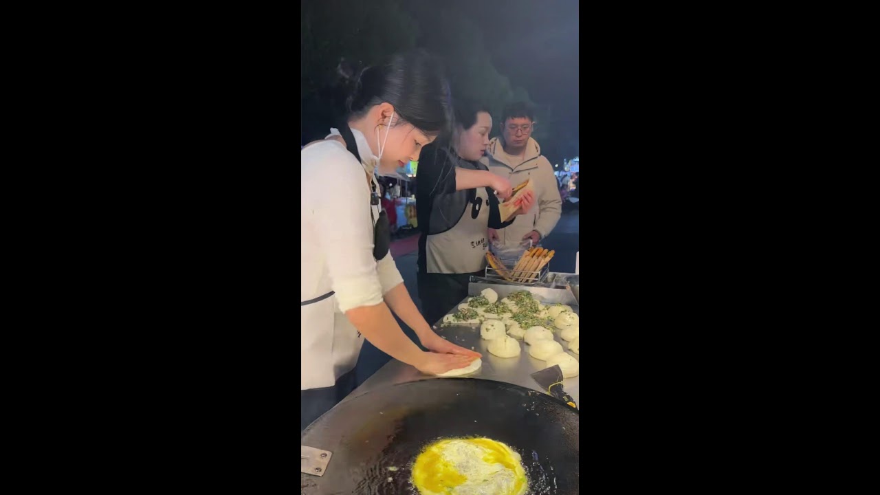 Live streaming of chinese food ❤️ 🔴