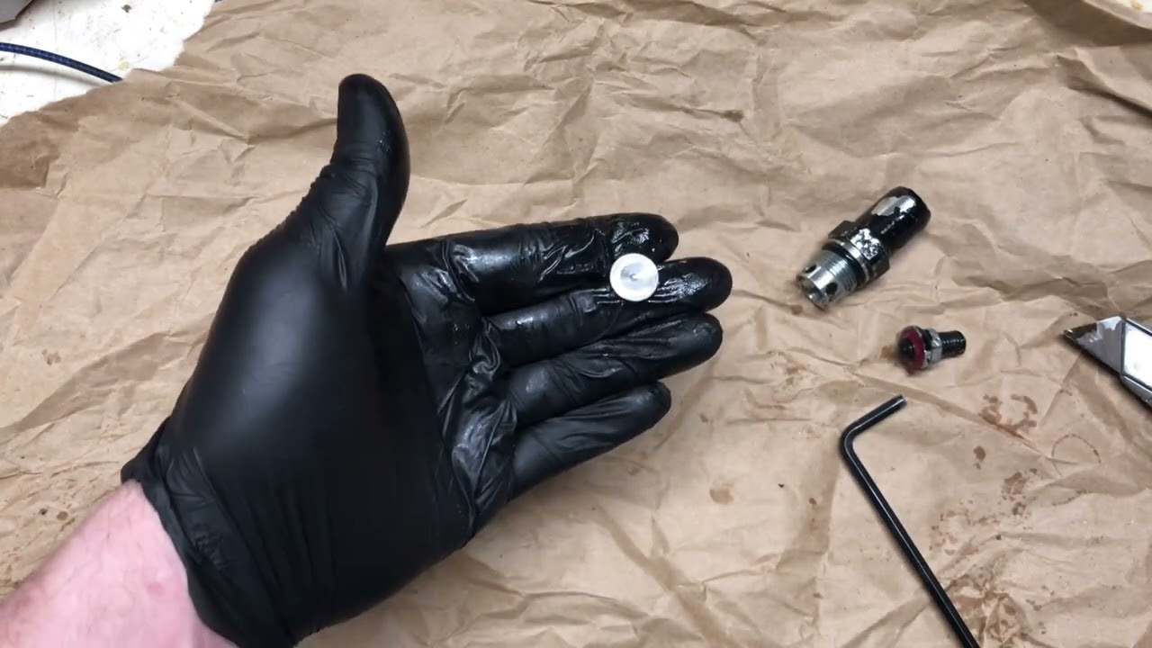 1025R Hydraulic Pressure Adjustment