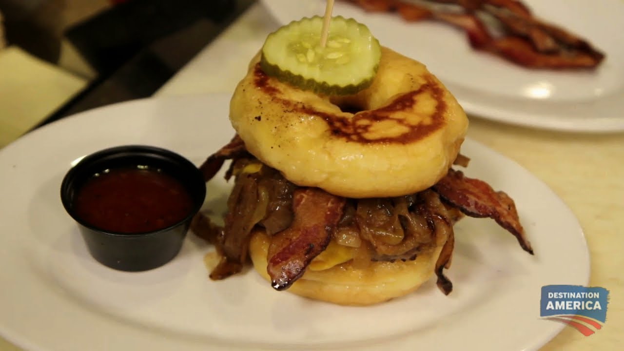 Bacon Donut Burger | US of Bacon
