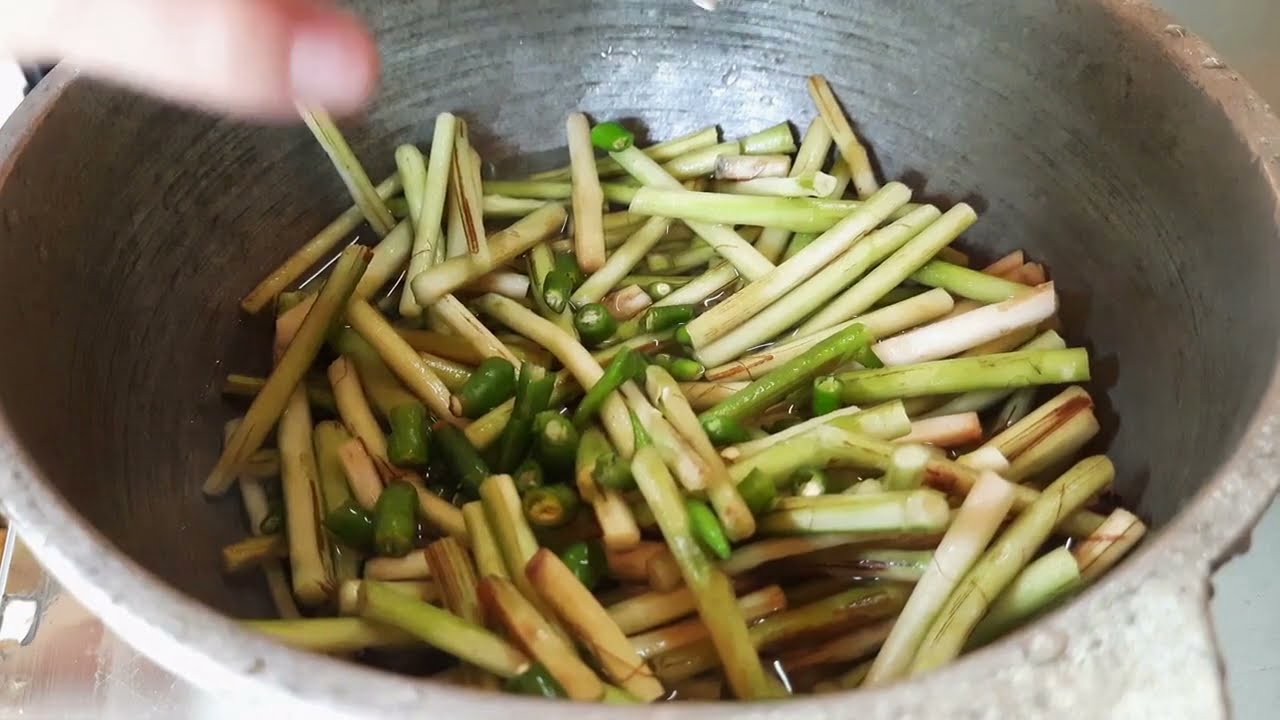 Taro Roots Curry Recipe | Naga Authentic Recipe