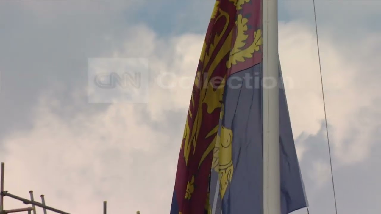 Royal flag flies at Buckingham Palace