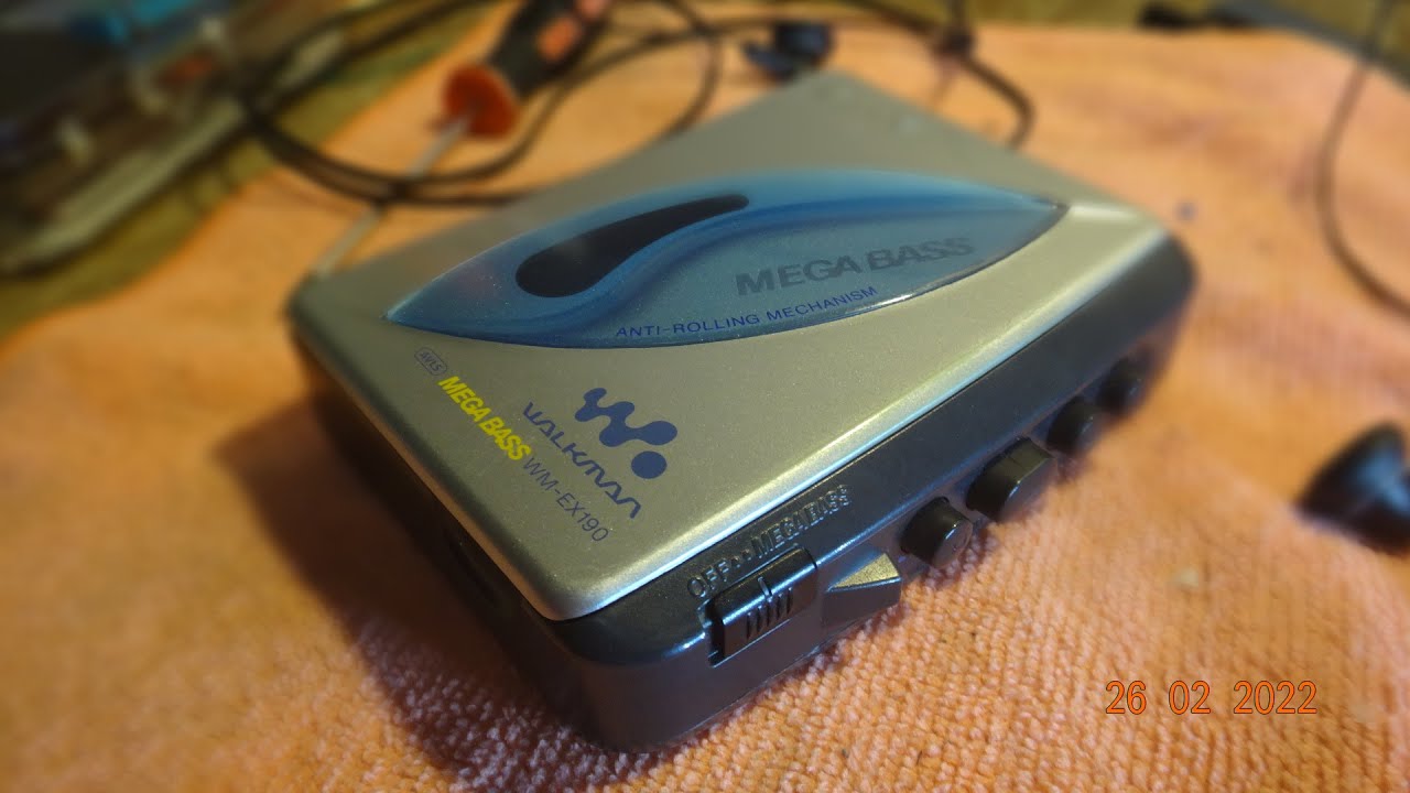 Sony WM-EX 190. Кассетный плеер . Замена пассика.