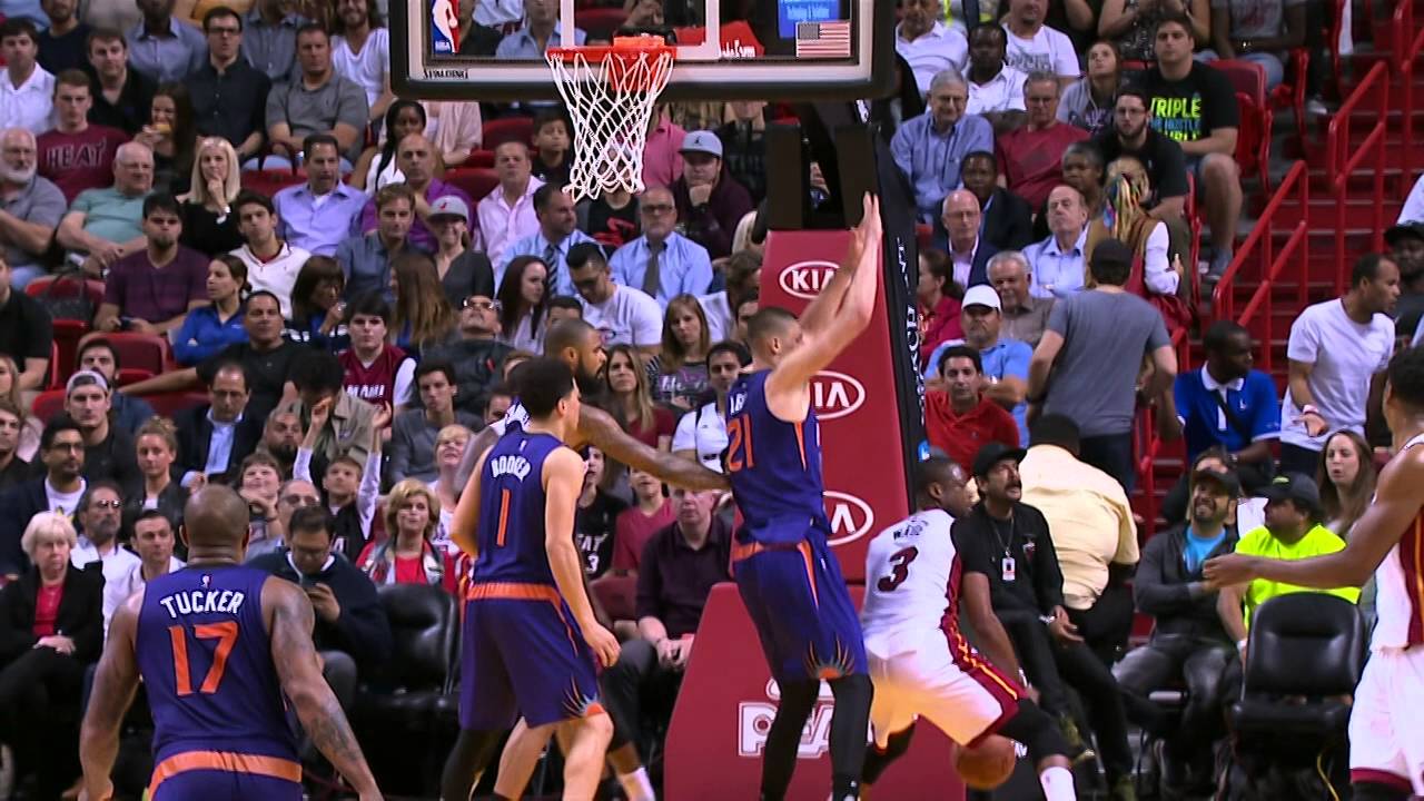 Devin Booker and Dwyane Wade Duel in Miami