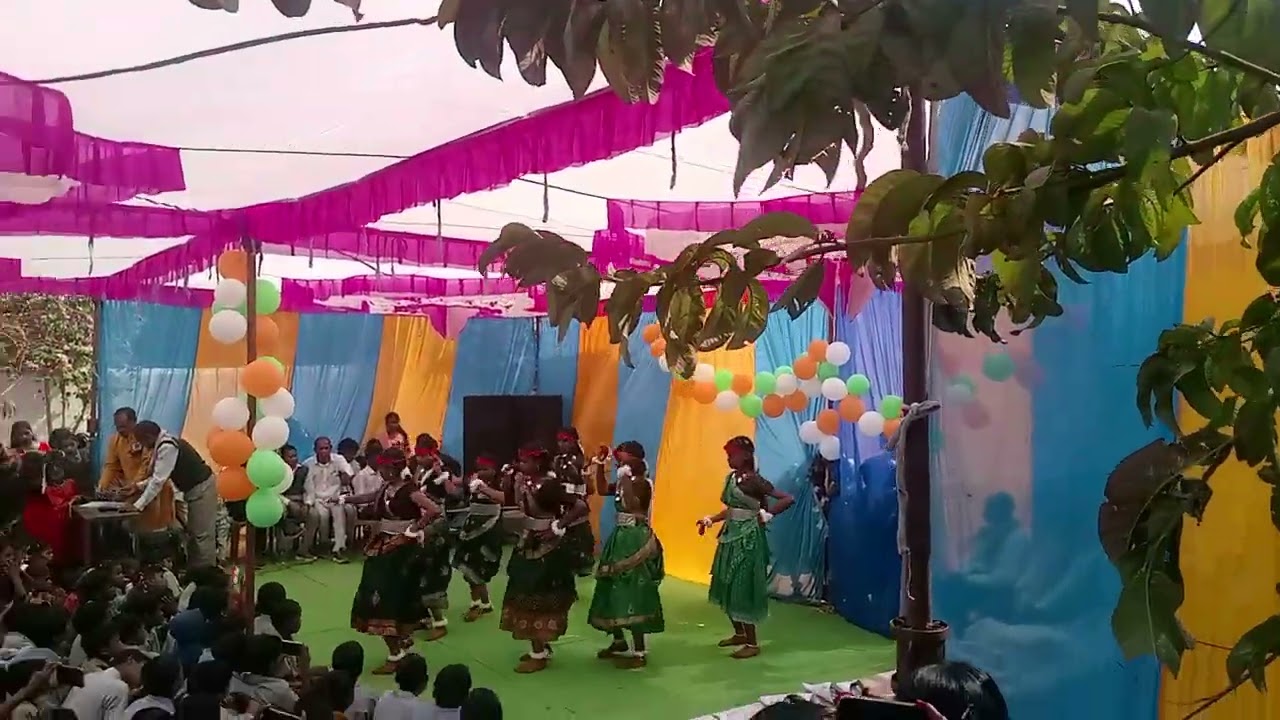 शासकीय हाई स्कूल केंदई के टूरी मन के dance। बहुत ही अच्छा डांस किए है। #viralvideo #dance