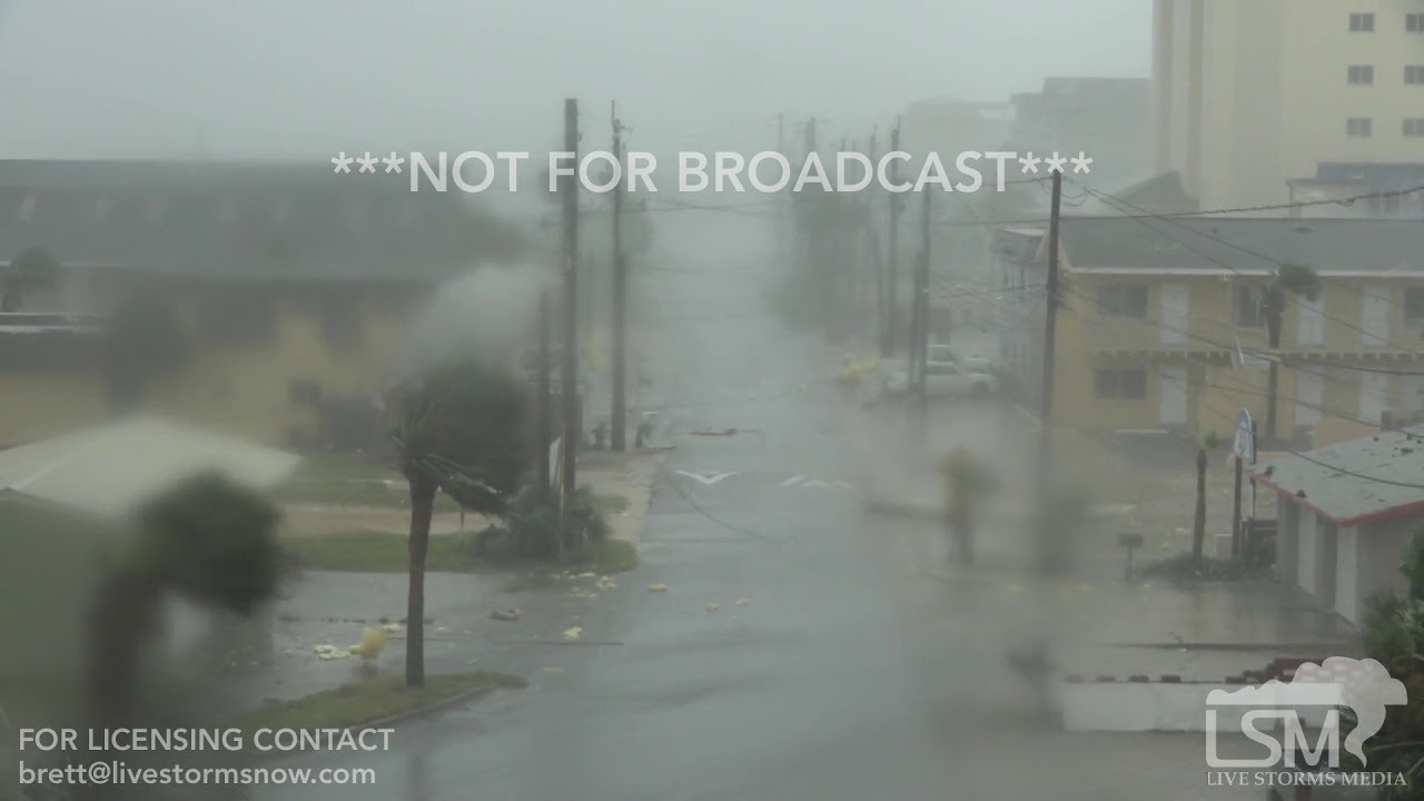 10/10/2018 Panama City Beach, Florida Hurricane Michael Rips Houses Apart *stock*
