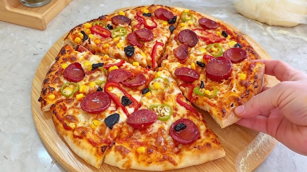 👉İDDİA EDİYORUM 👉T&Uuml;M ZAMANLARIN EN İYİ PİZZA TARİFİ 👉 KESİNLİKLE DENEMELİSİNİZ #pizza #trending