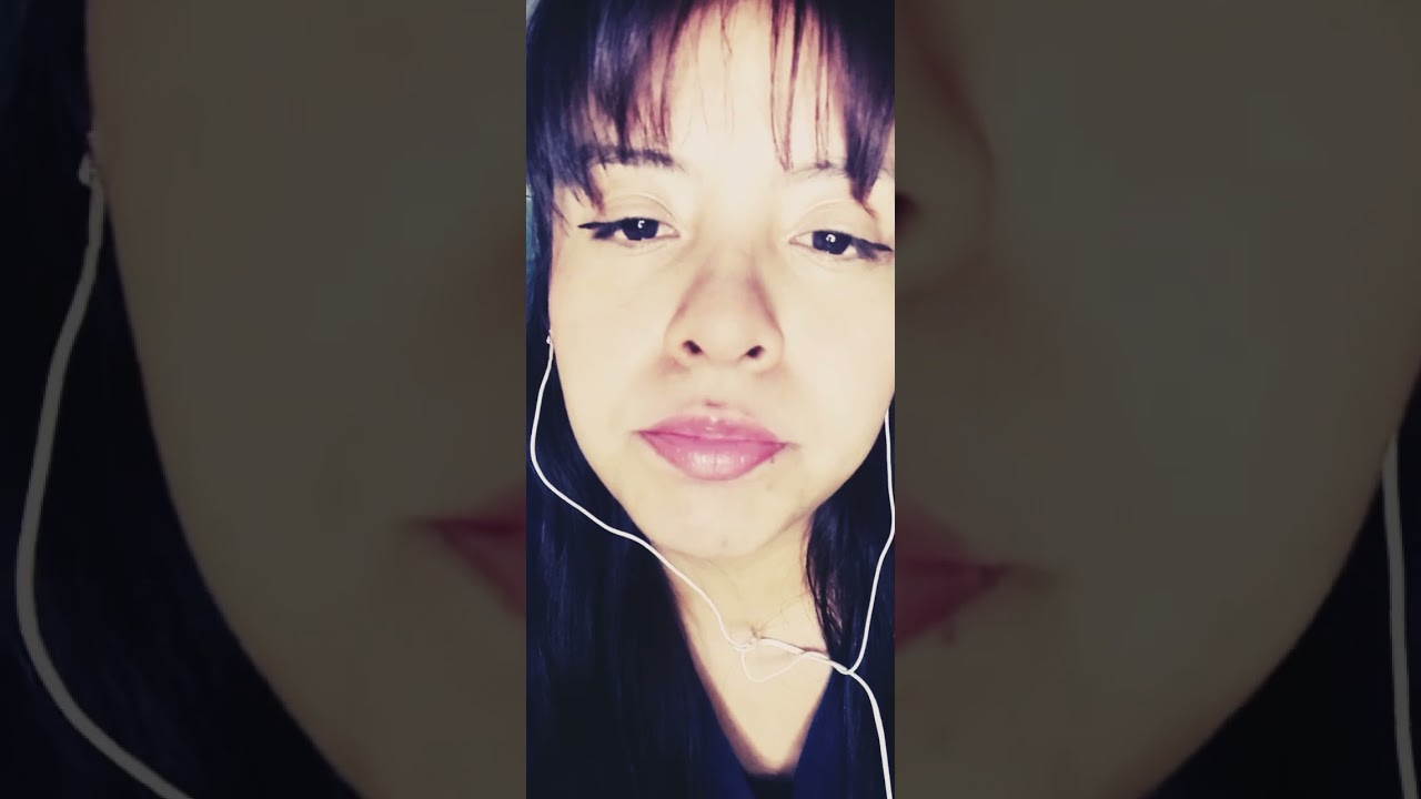 lens linking 🧠👅🔥/ lamiendo el lente 🔥🧠👅