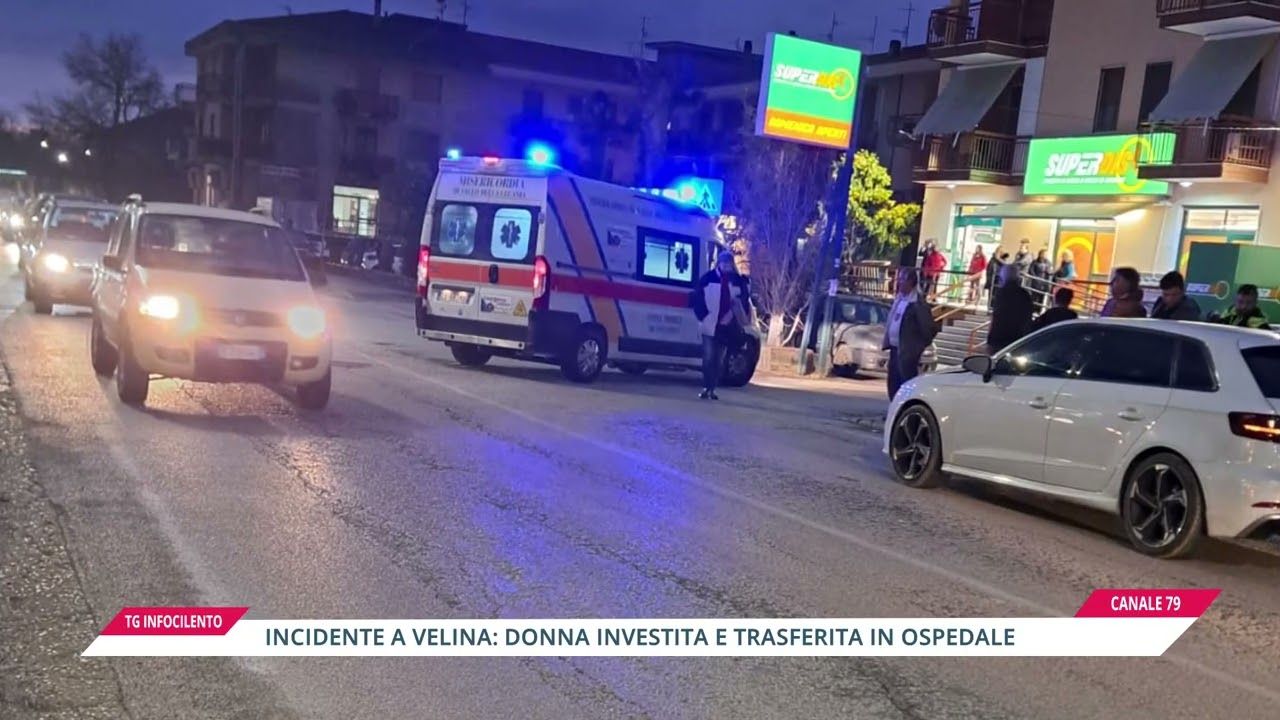Incidente a Velina, donna investita mentre attraversa la strada