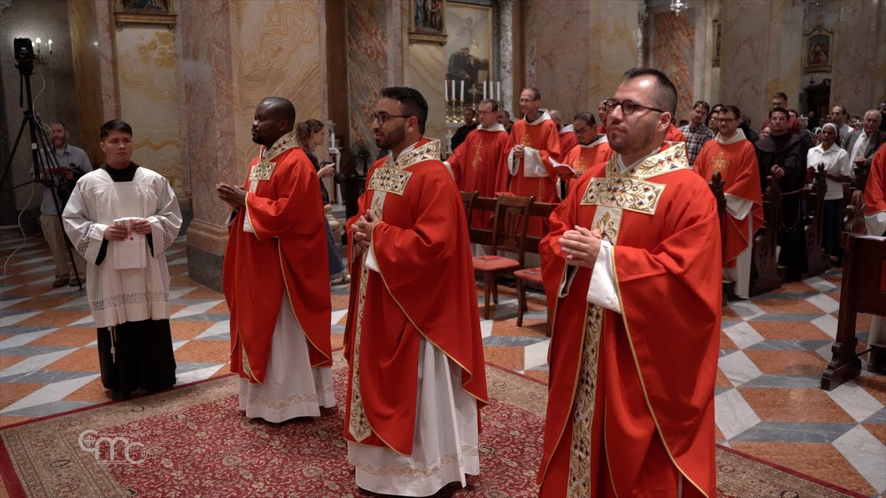 Bracia Mniejsi, Słudzy Najwyższego: Święcenia w Jerozolimie