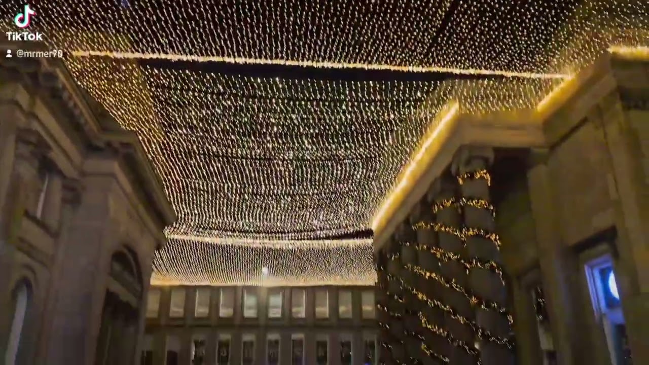 Glasgow's vibrant city centre✨️🎉👏🏼