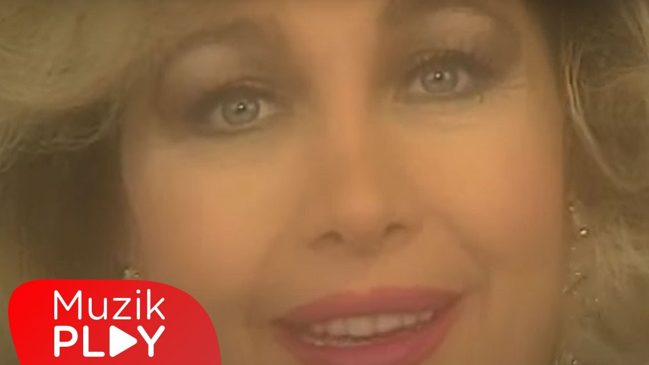 Üzüldüğün Şeye Bak - Emel Sayın (Official Video)