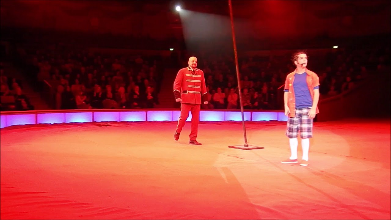 Circus Krone 1. Winterspielzeit 2018 / 2019 beginnt mit einer Premiere Teil 3 - 8