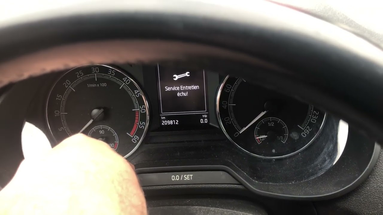 Comment réinitialiser le service vidange/ entretien sur une SKODA OCTAVIA #automobile #skoda 