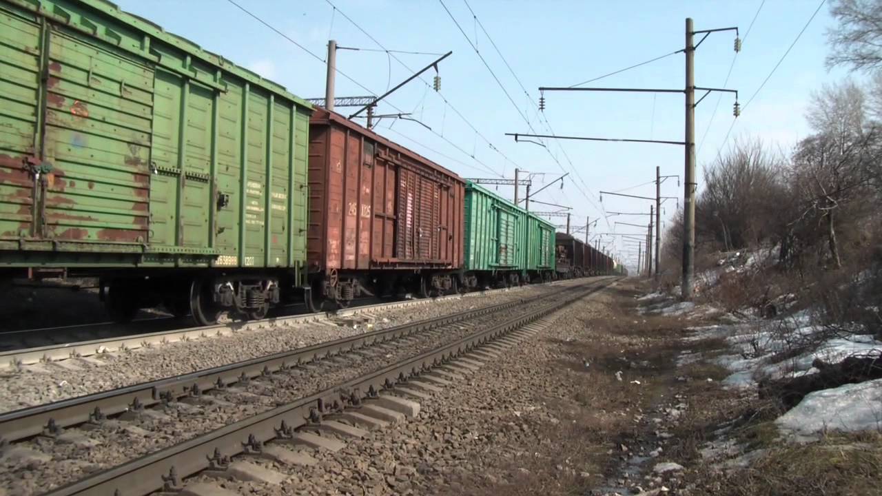 Отправление ВЛ80Т-2069 с грузовым поездом