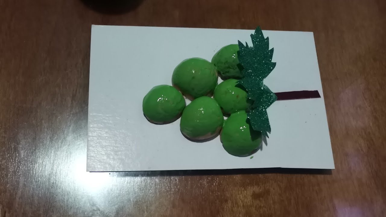 💜Jessi Pequitas 💜 está en vivo Uvas 🍇 Cuadrito 3D con huesos de aguacate 