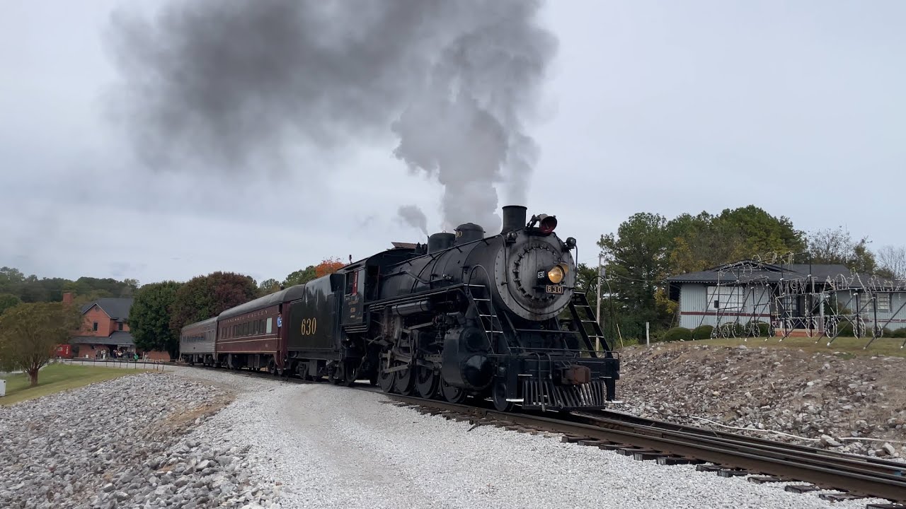 Merry Christmas, Southern 2-8-0 630 Last Missionary Ridge Local Runs before it's 1472 Day on 11/1/25
