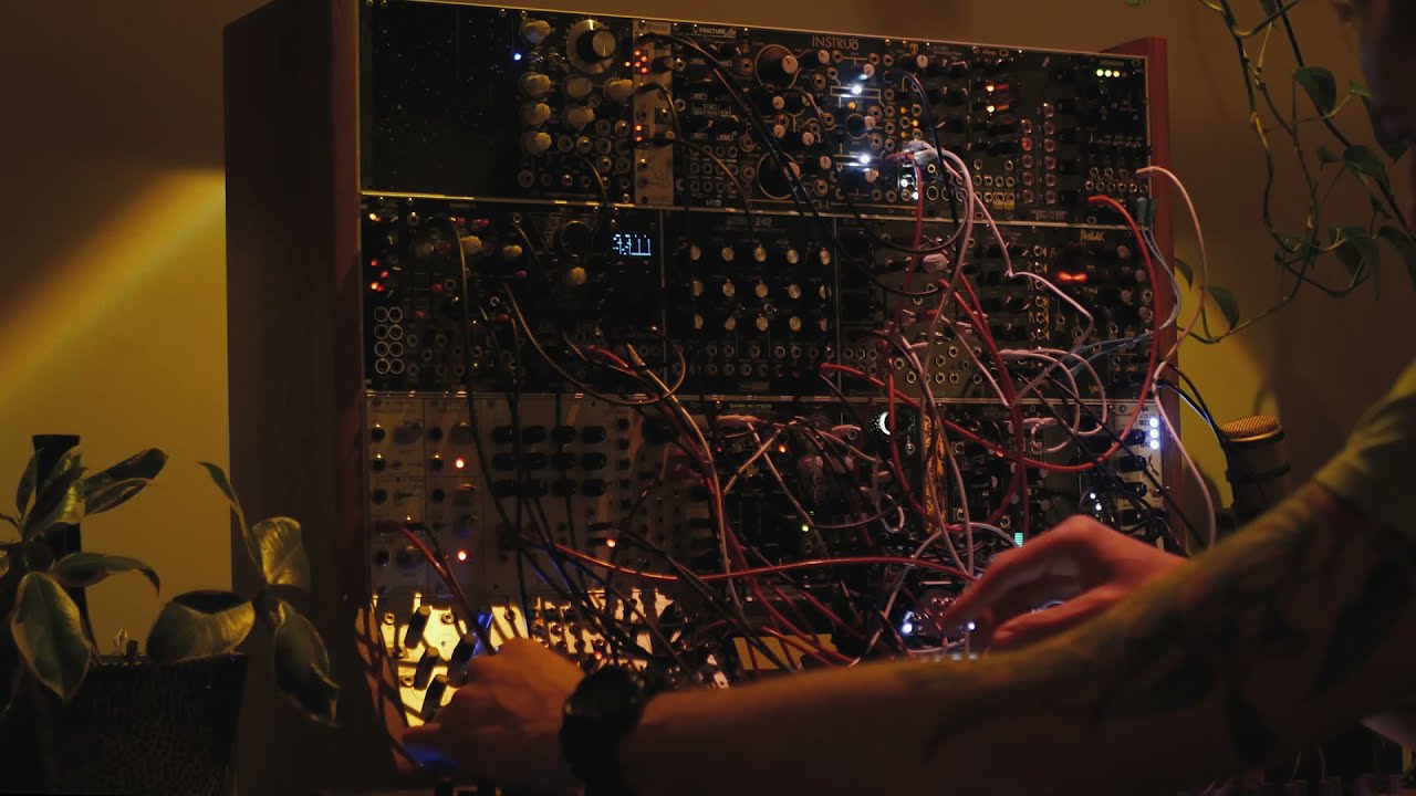 Eurorack Ambient Feedback Networks [Bastl Dark Matter, Ikarie, NLC Dispersion Delay & Friends]