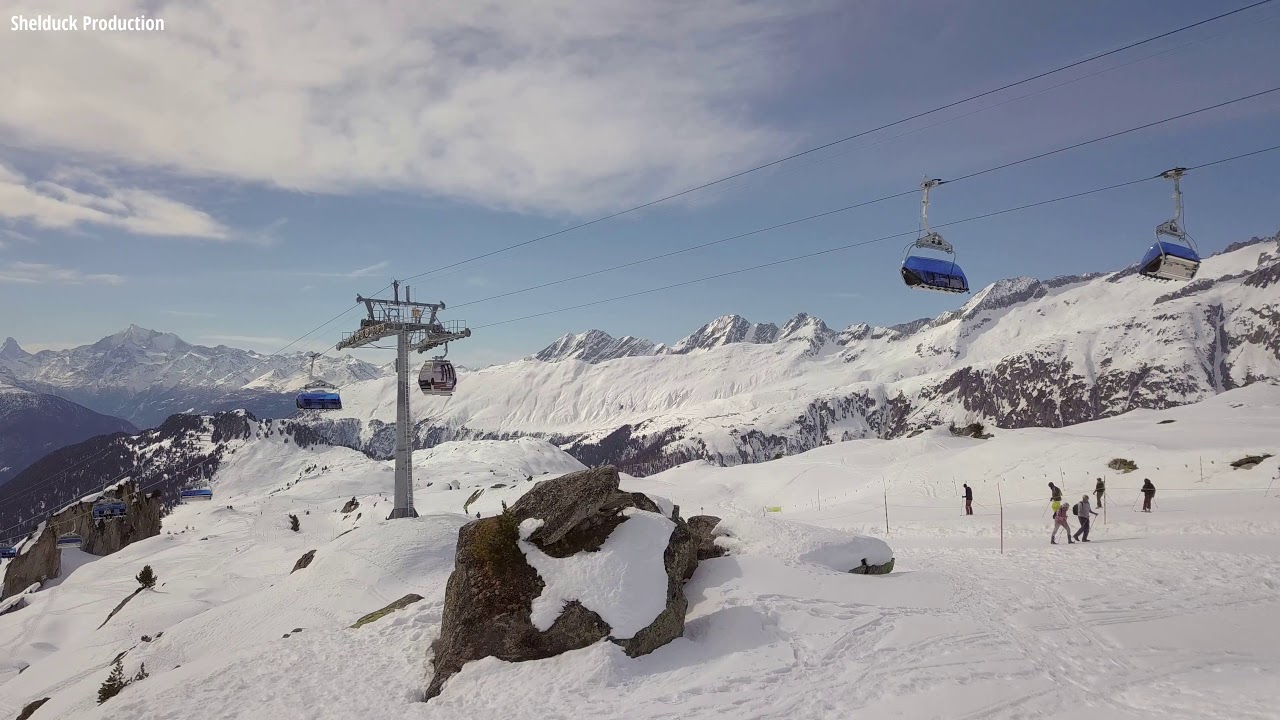 Die Aletsch Arena aus der Luft