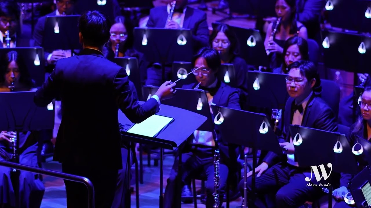 Miss Saigon | Novo Winds