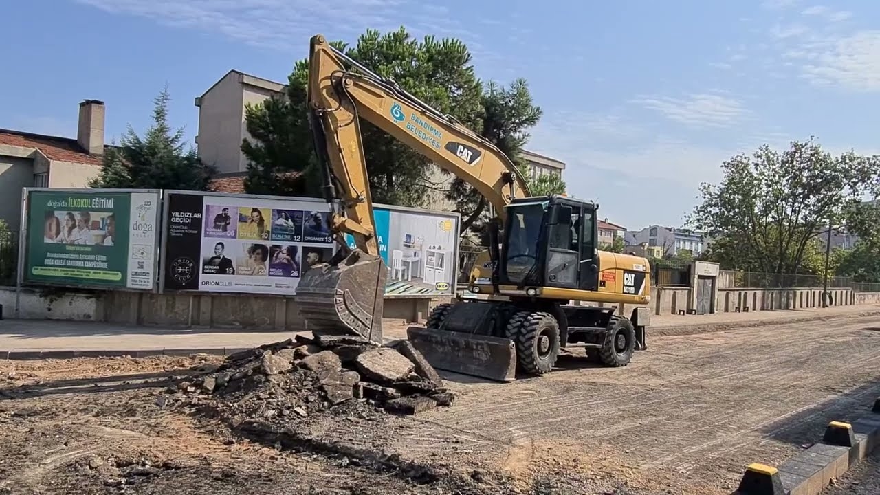 Asphalt road breaking work with CATERPILLAR CAT M318D Excavator - FULL HD FREE VIDEO #nocopyright