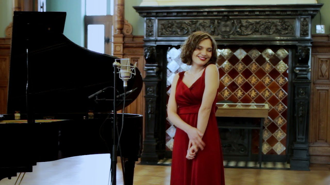Puccini - Storiella d'amore (Elisa Soster, soprano e Mario Maiguel, pianoforte)