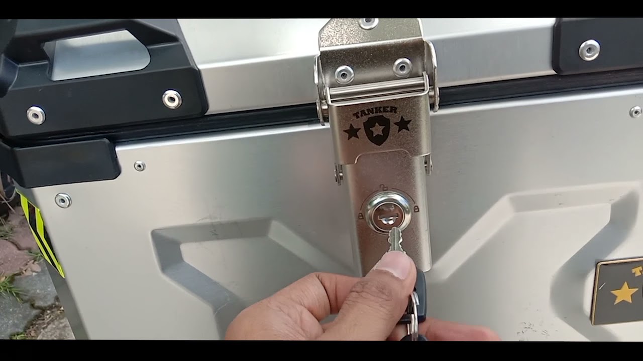 Review Aluminium Box 55L - 1 bulan - Menyesal