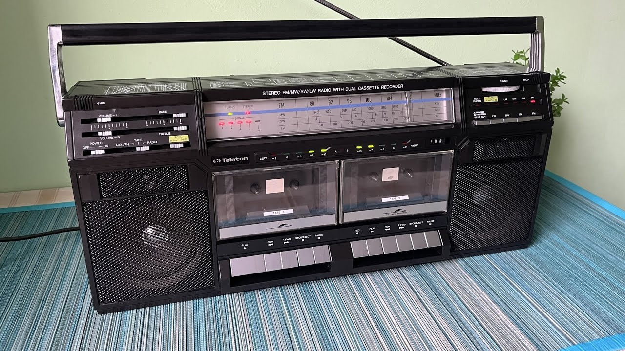 Teleton SDR4001. Boombox 80`s. Made in Taiwan.