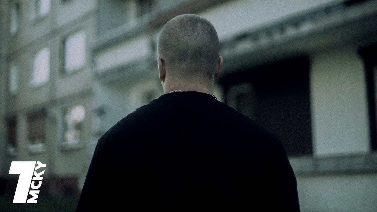 TMCKY - MAŁA ĆPUNKA (prod. TMCKY) (VIDEO)
