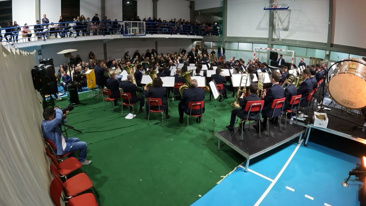 Traveler - Banda Marcial de Tarouquela e Municipal de Cinfães