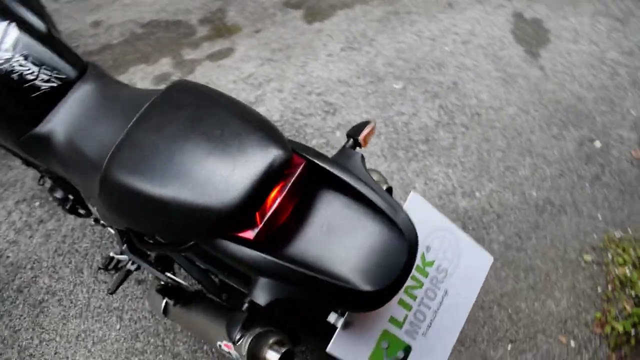 DUCATI Monster 695