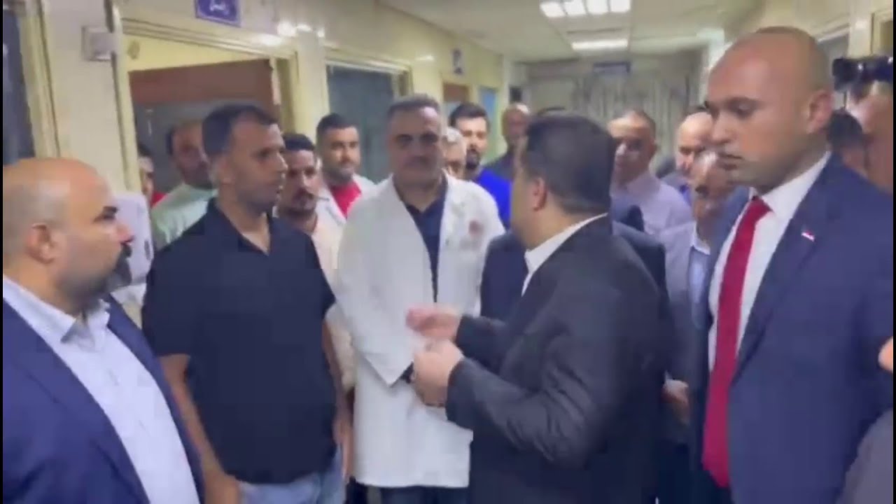 رئيس وزراء العراق يوبخ أطباء بسبب سوء الخدمة: الله لا يوفقكم