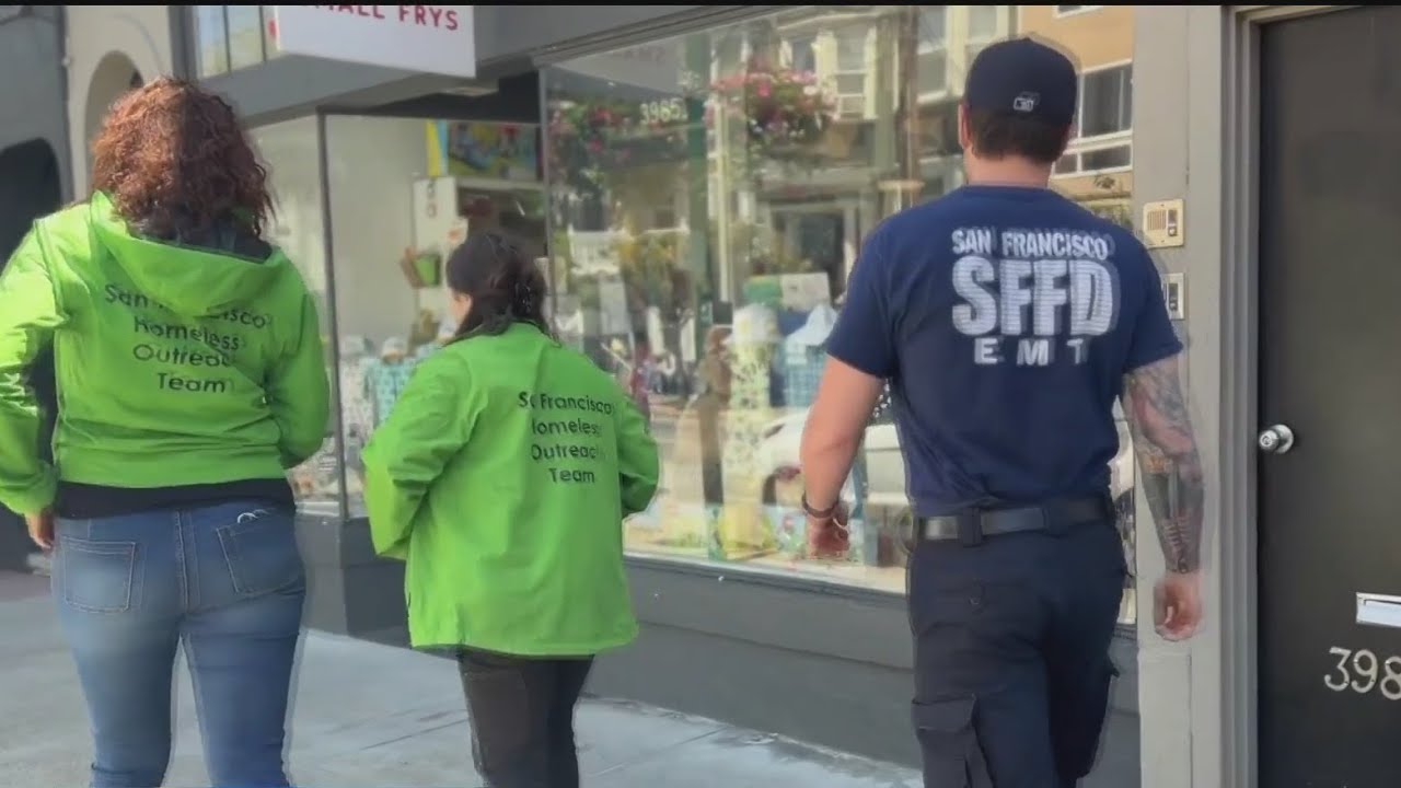 San Francisco's Street Crisis Response Team working alongside first responders