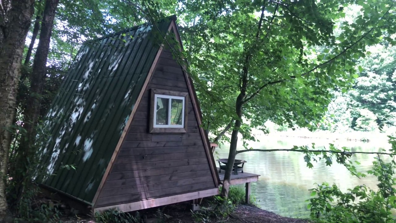 Micro Video Tour of a Micro Cabin! ( A Frame Tiny Cabin)